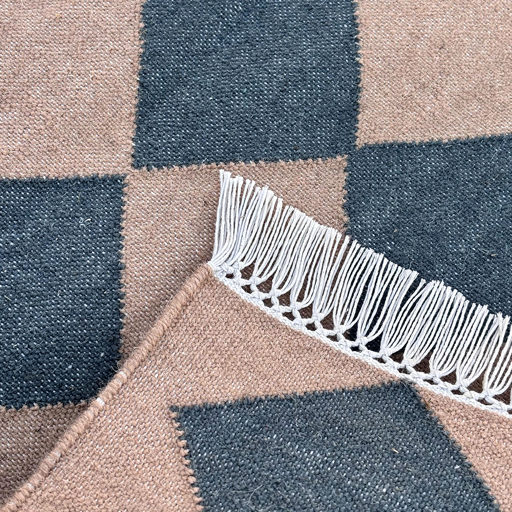 Handmade Vintage Multicolor Wool Dhurrie For Living